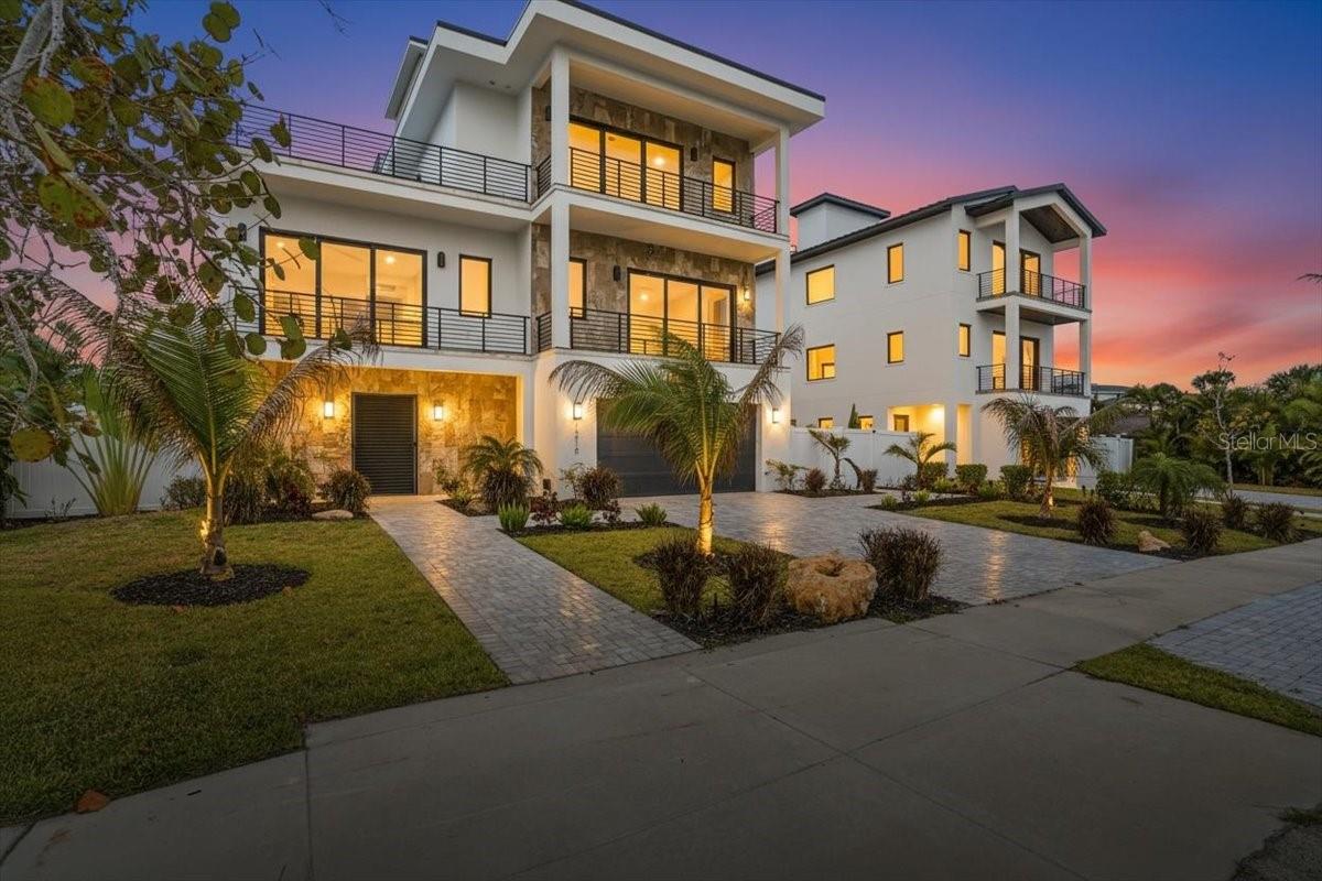 1210 Gulf Blvd, Englewood, FL 34223