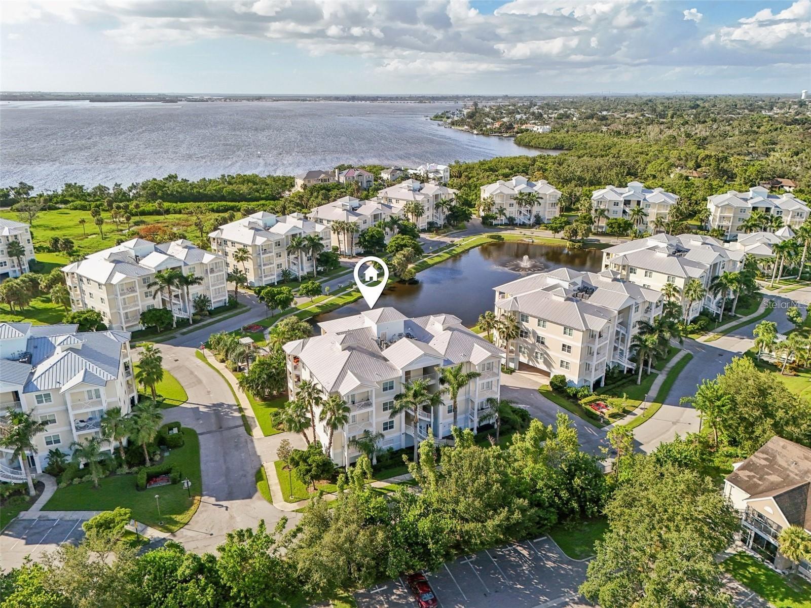 3440 77th St W #201, Bradenton, FL 34209