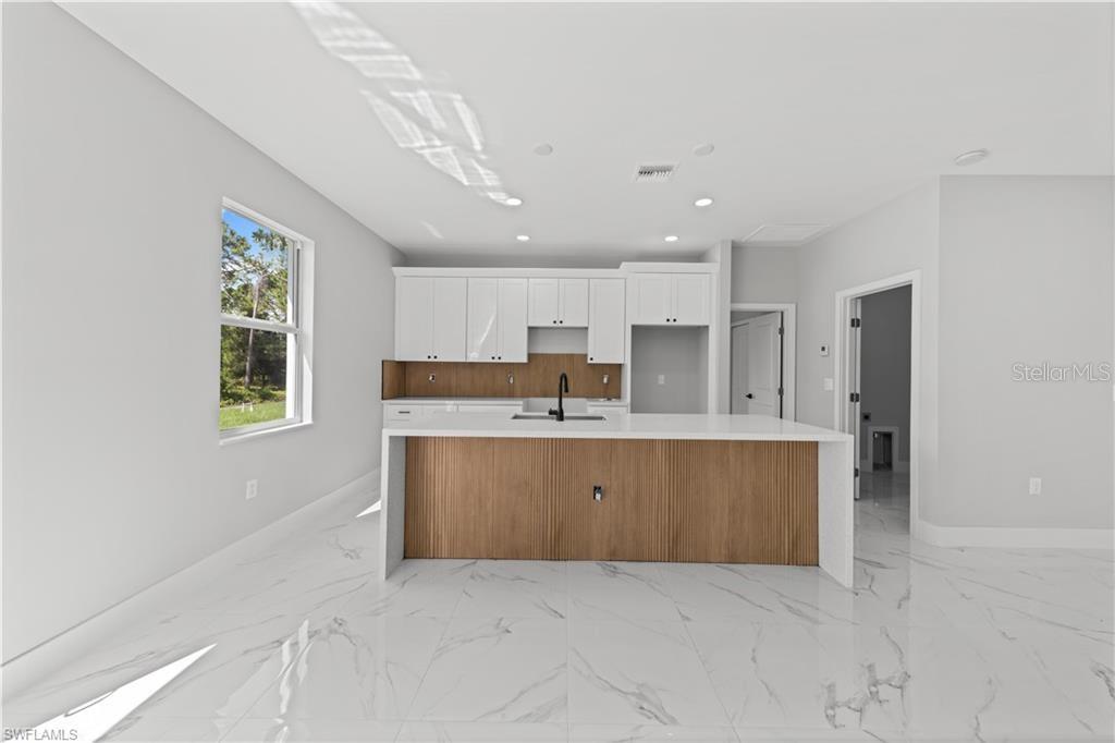 967 Edgerton Ave, Lehigh Acres, FL 33974