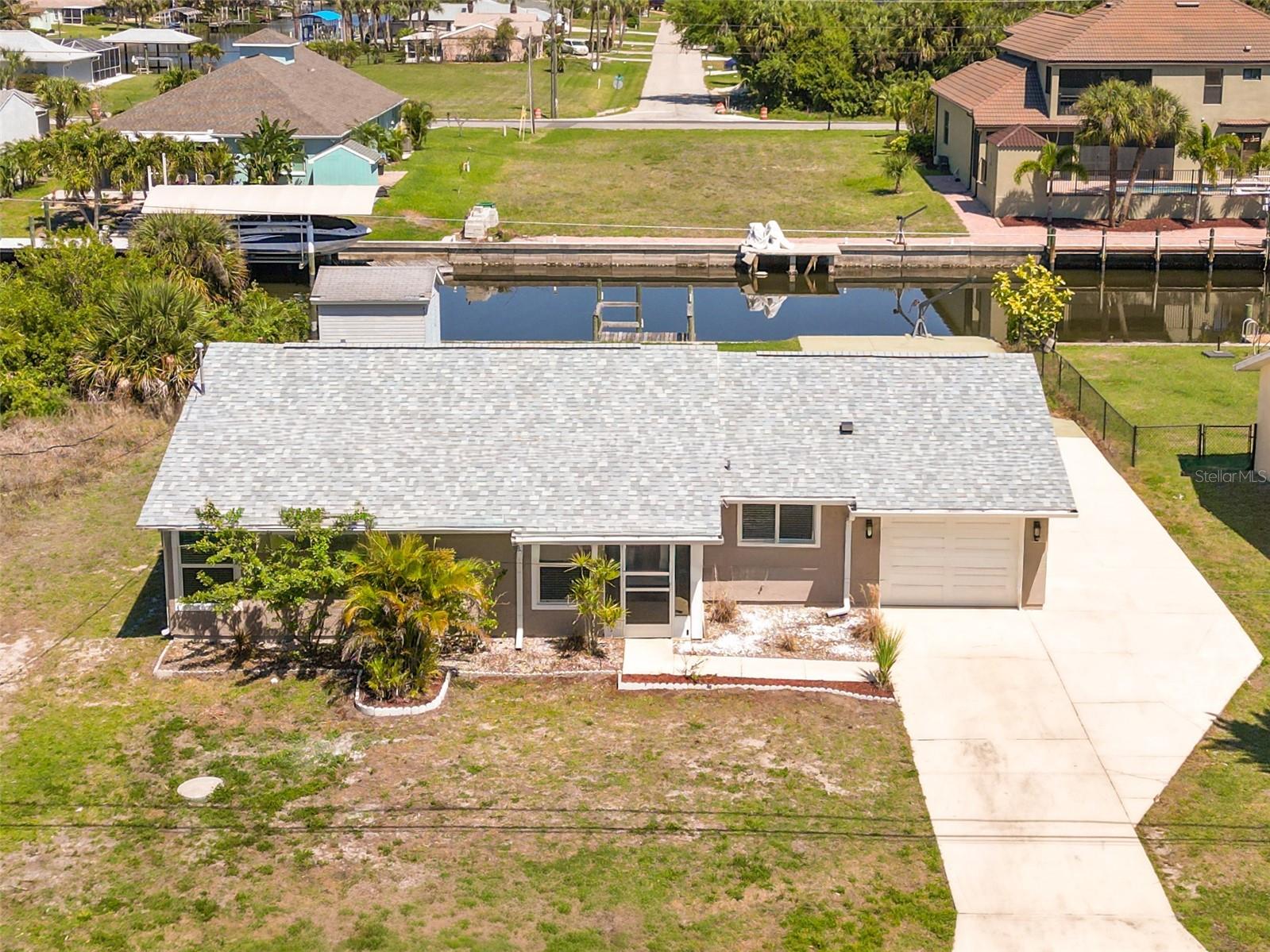 18310 Van Nuys Cir, Port Charlotte, FL 33948