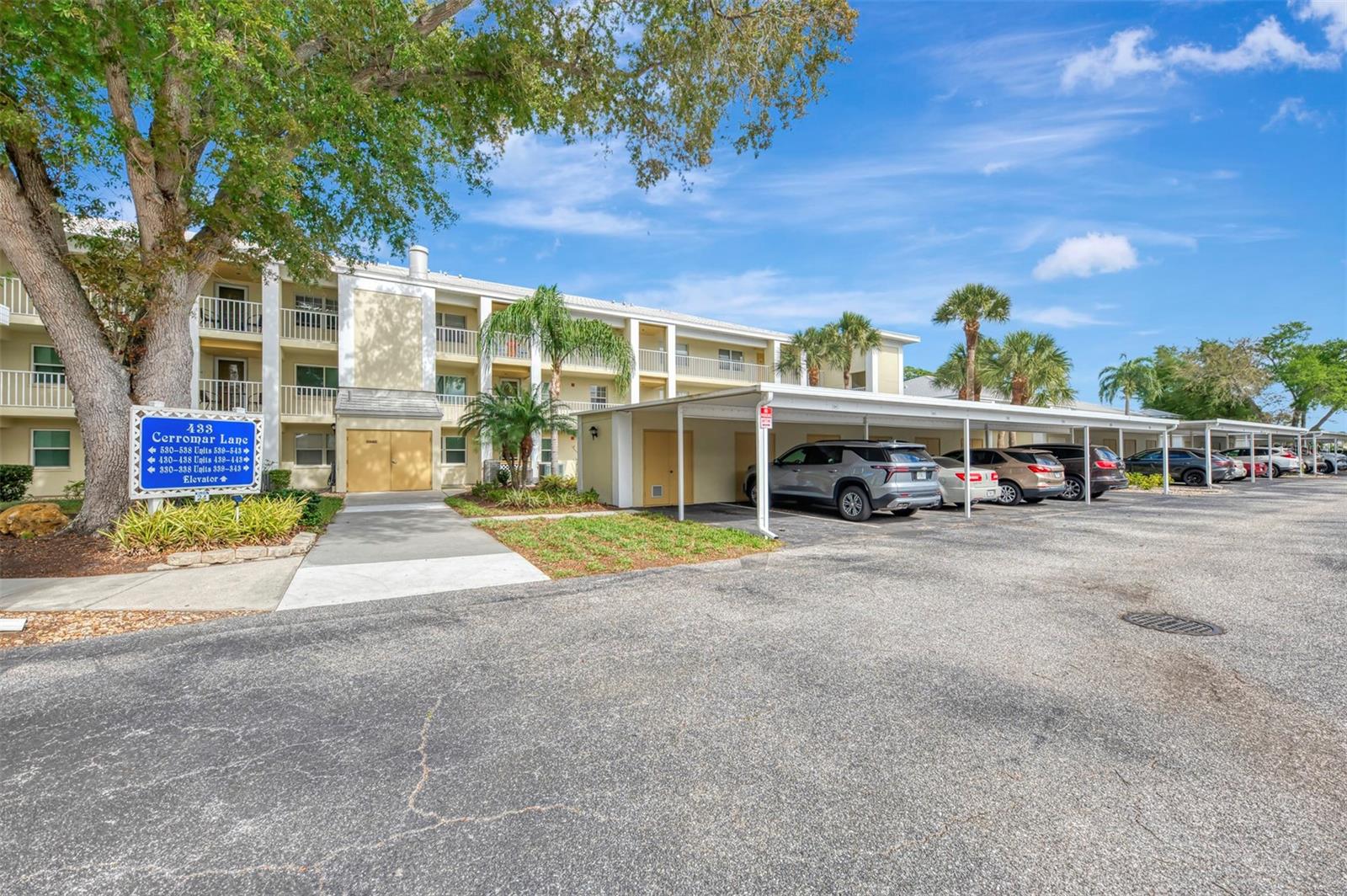 433 Cerromar Ln #341, Venice, FL 34293