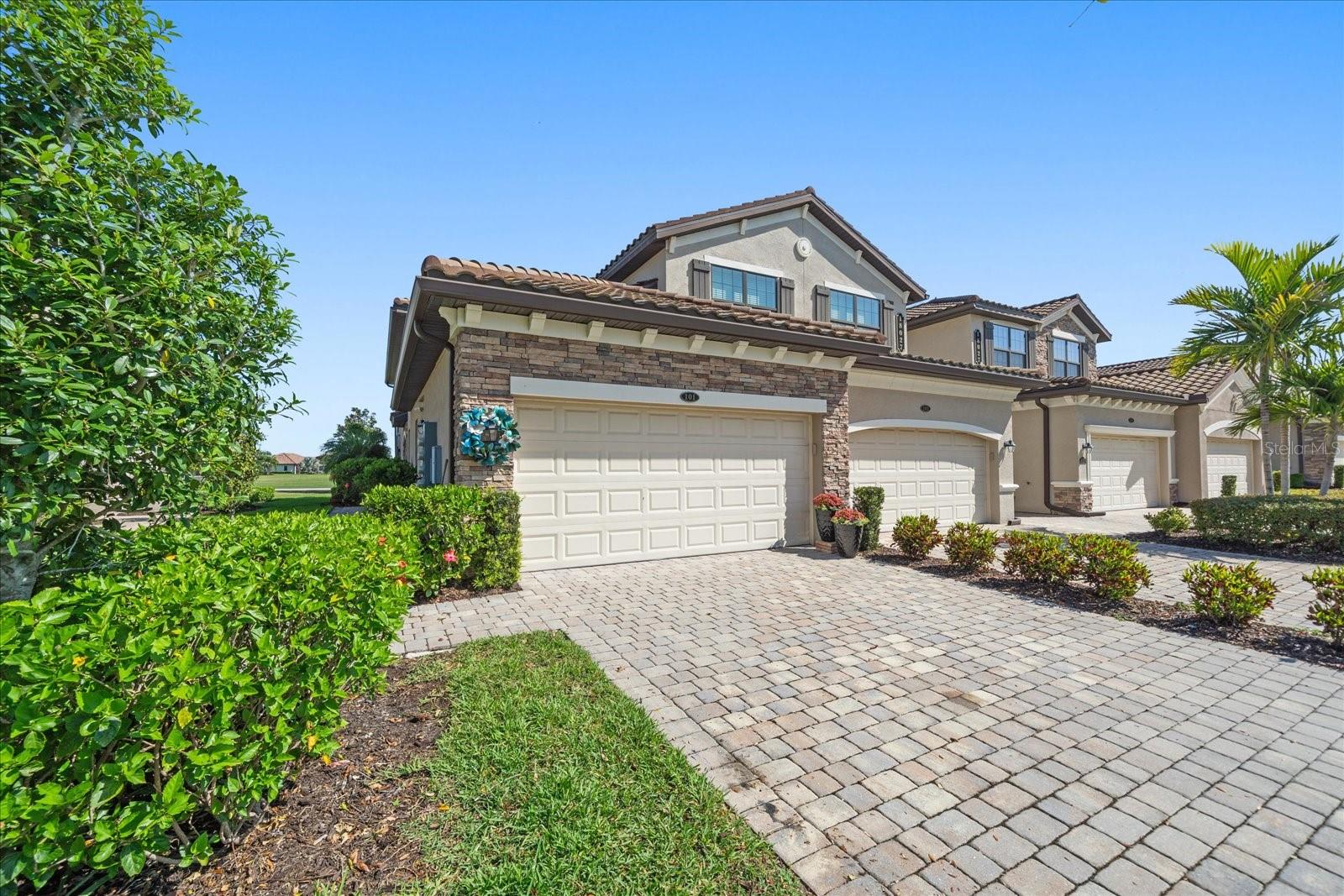 18027 Gawthrop Dr #101, Bradenton, FL 34211