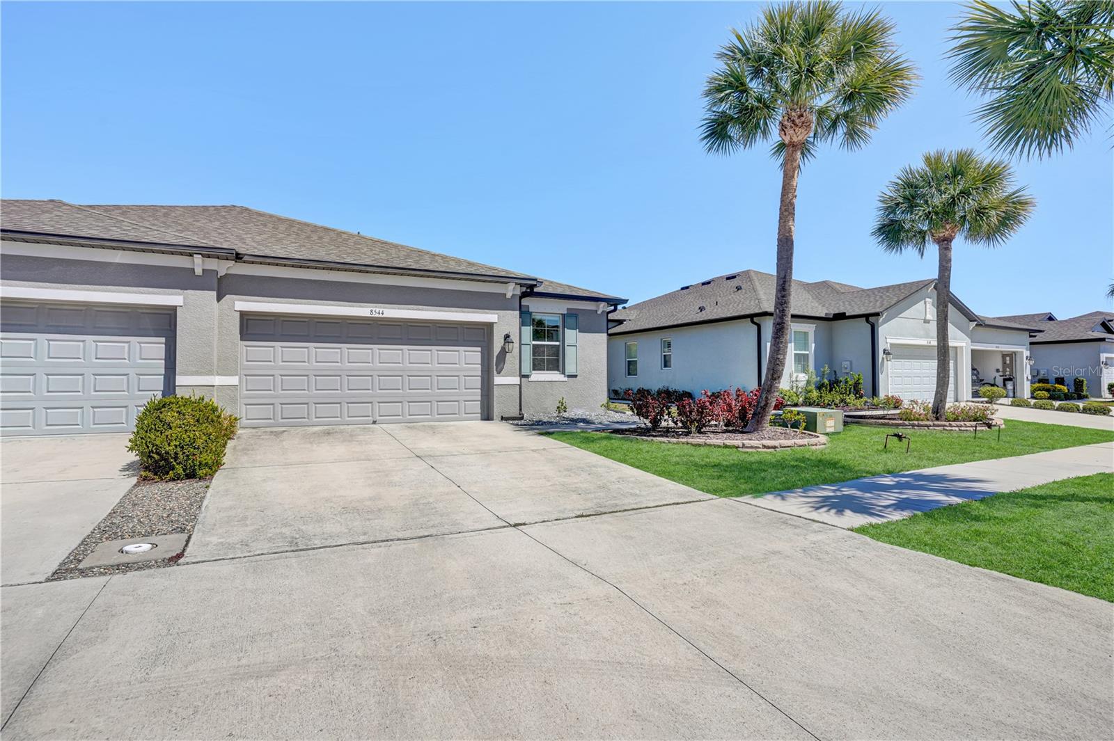 8544 Cache Dr, Sarasota, FL 34240