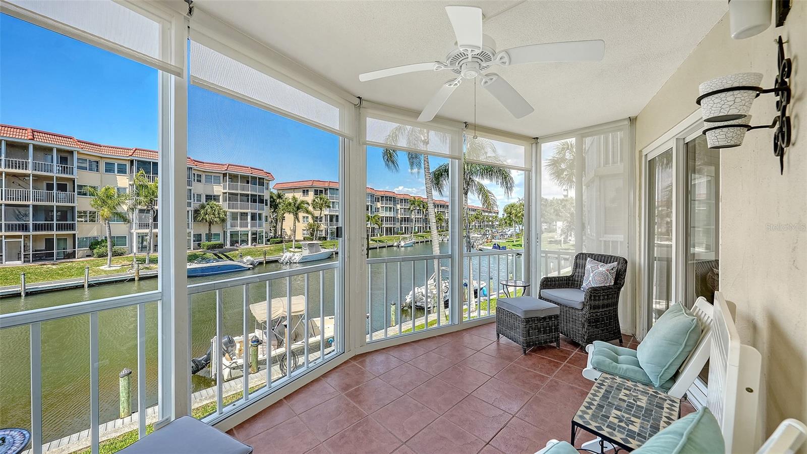 1257 S Portofino Dr #203, Sarasota, FL 34242