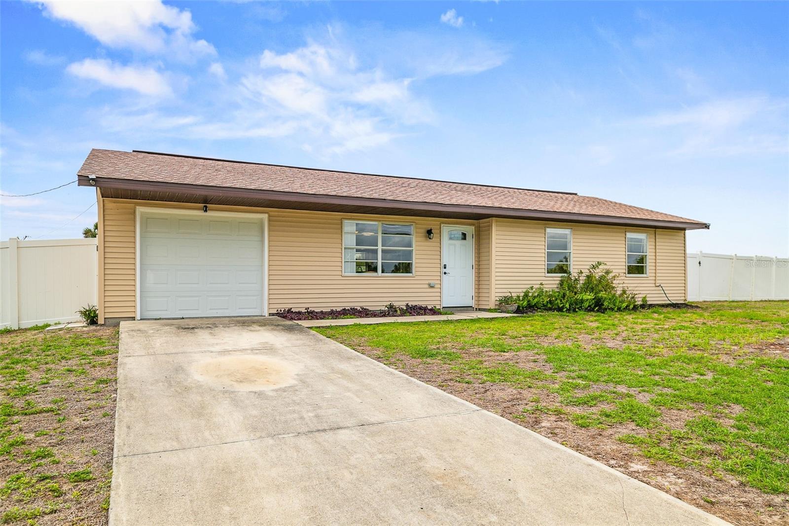 27035 Mentor Ln, Punta Gorda, FL 33983