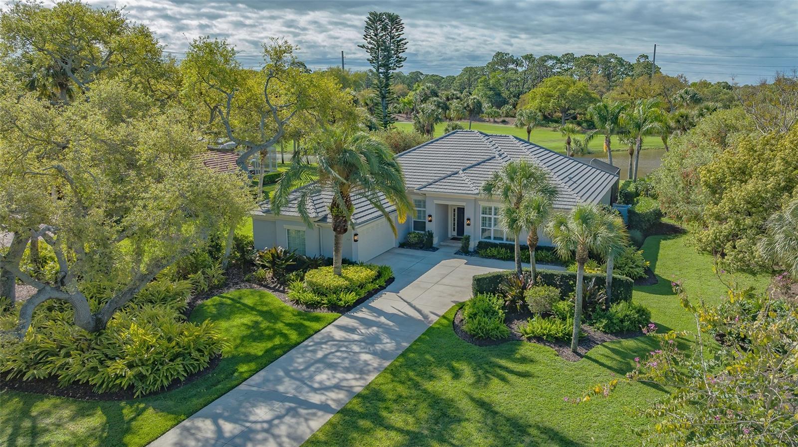 434 Macewen Dr, Osprey, FL 34229