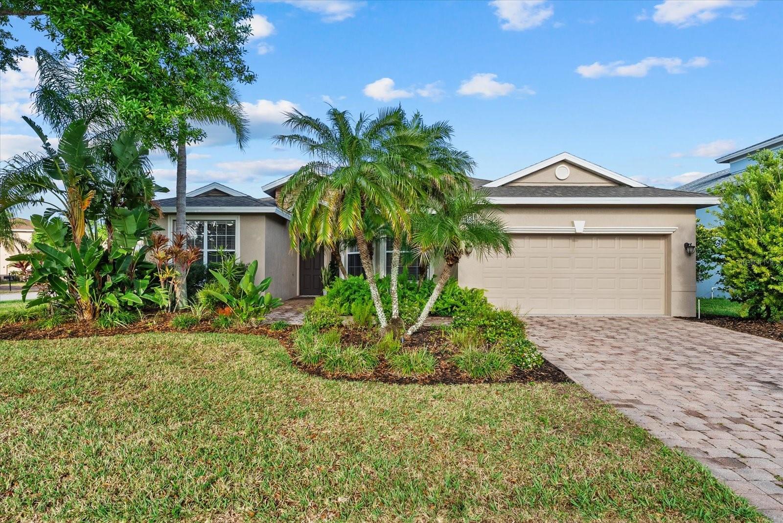 6634 38th St E, Sarasota, FL 34243