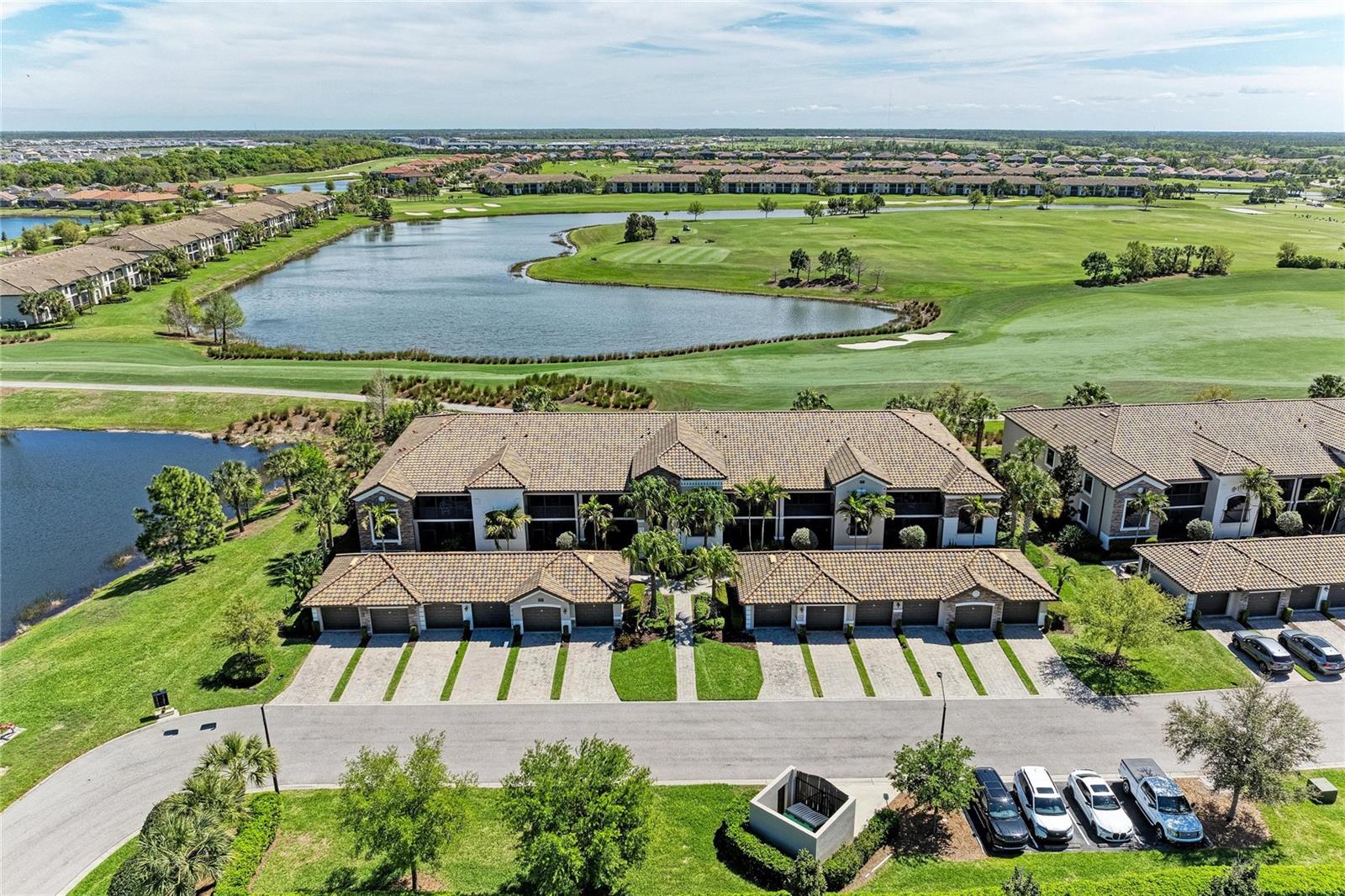 5558 Palmer Cir #205, Lakewood Ranch, FL 34211