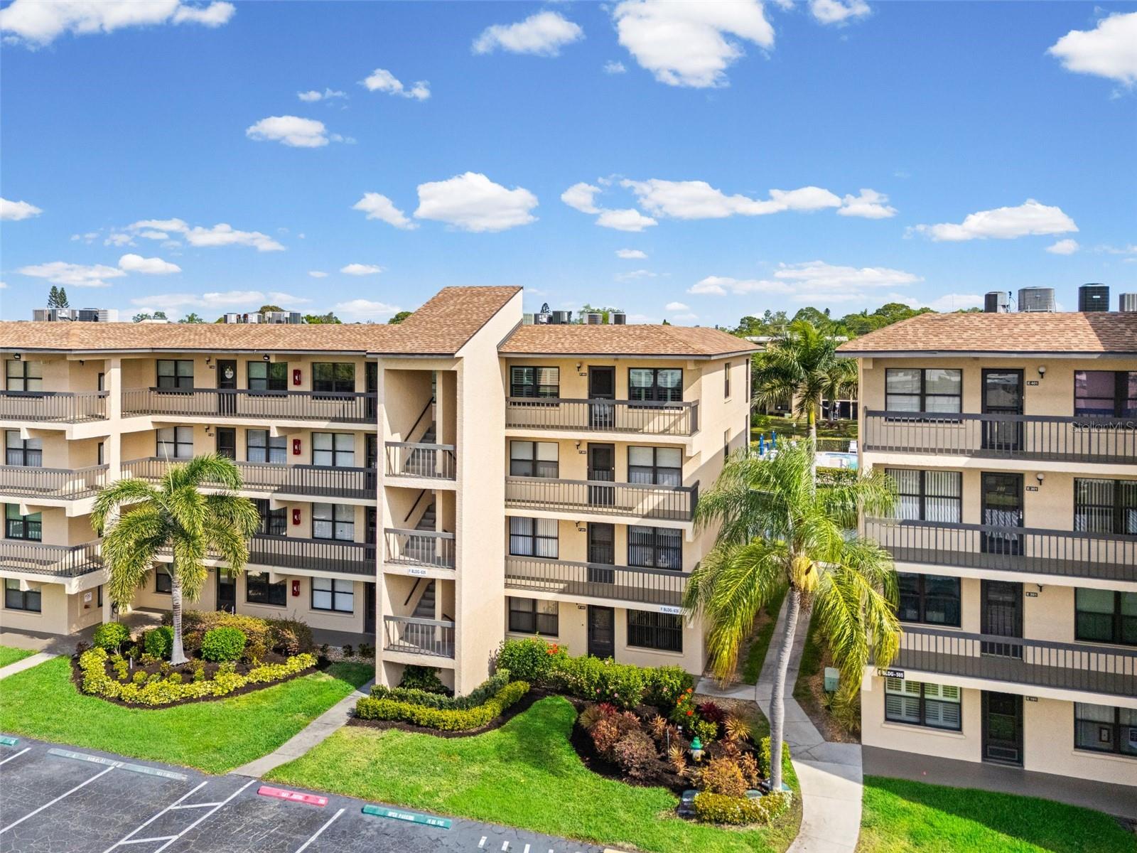 635 30th Ave W #F 401, Bradenton, FL 34205