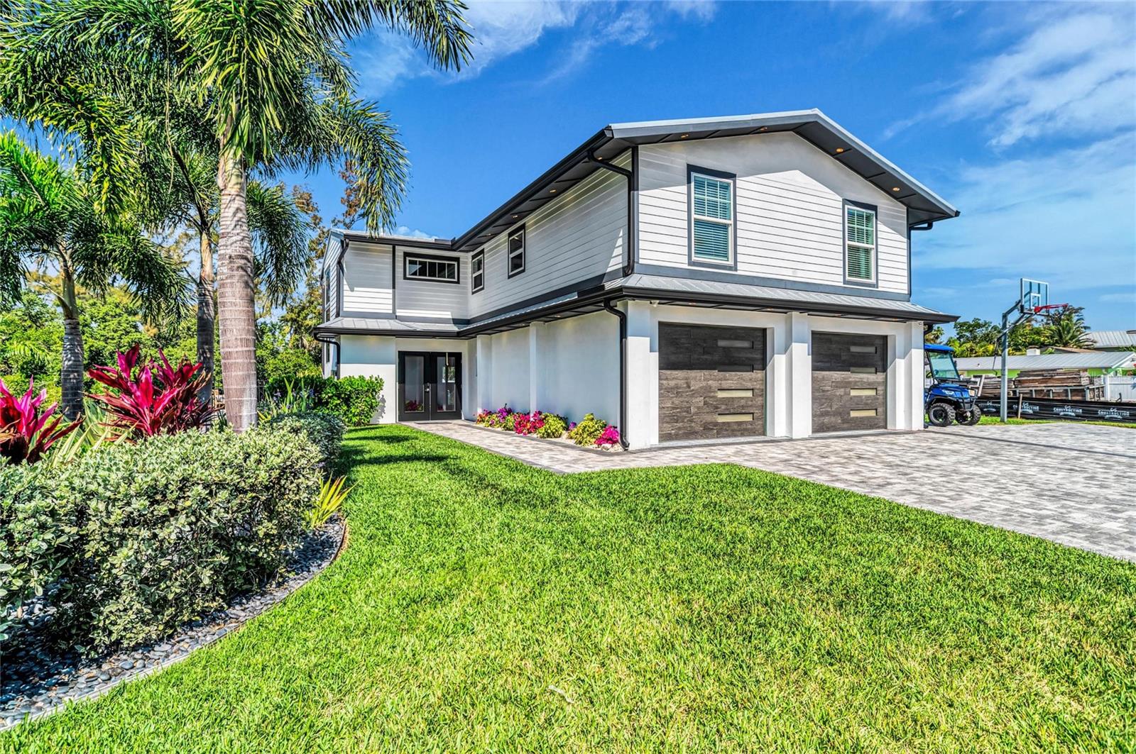 7149 Longboat Dr N, Longboat Key, FL 34228