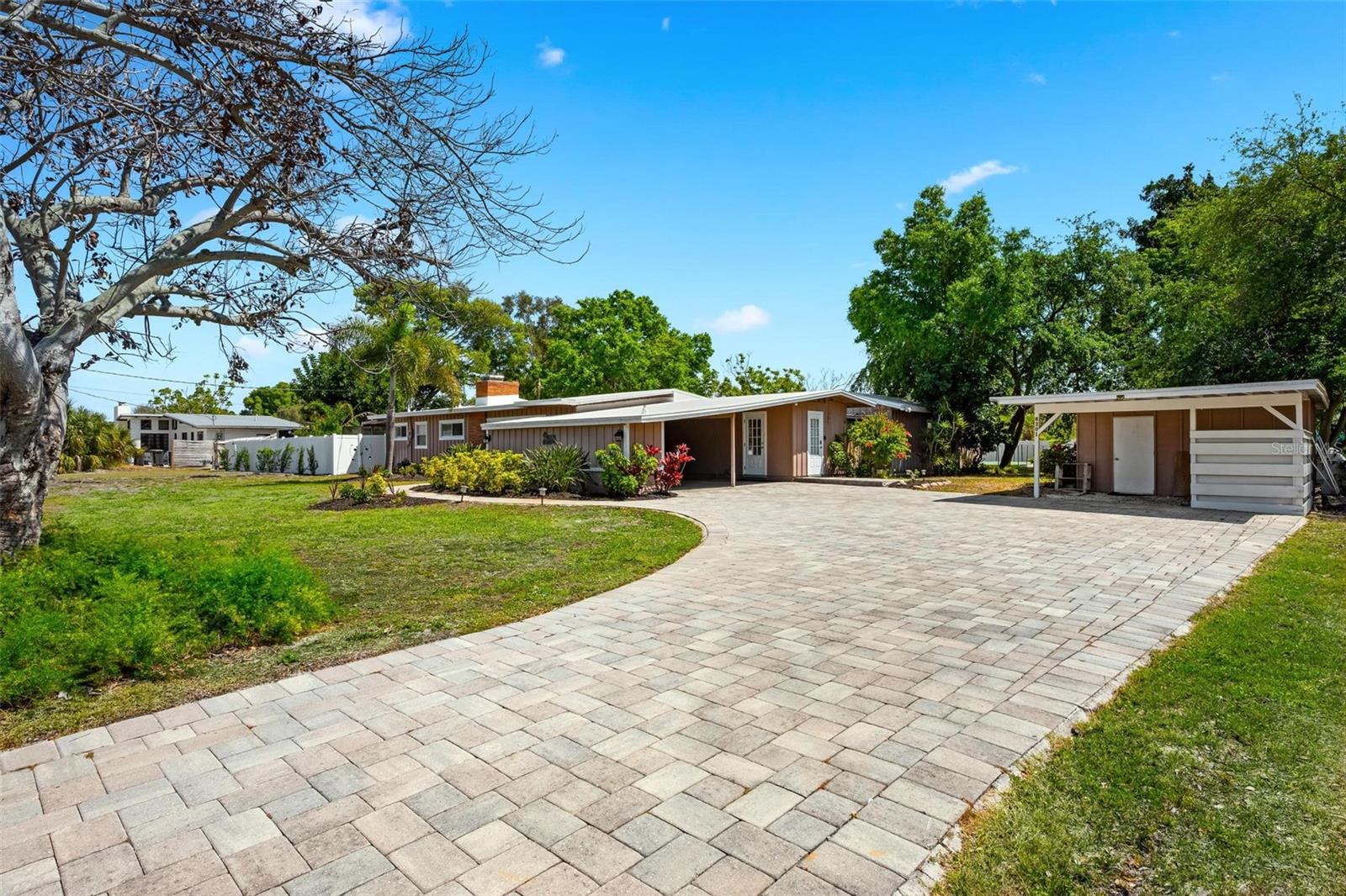 6201 6th Ave Nw, Bradenton, FL 34209