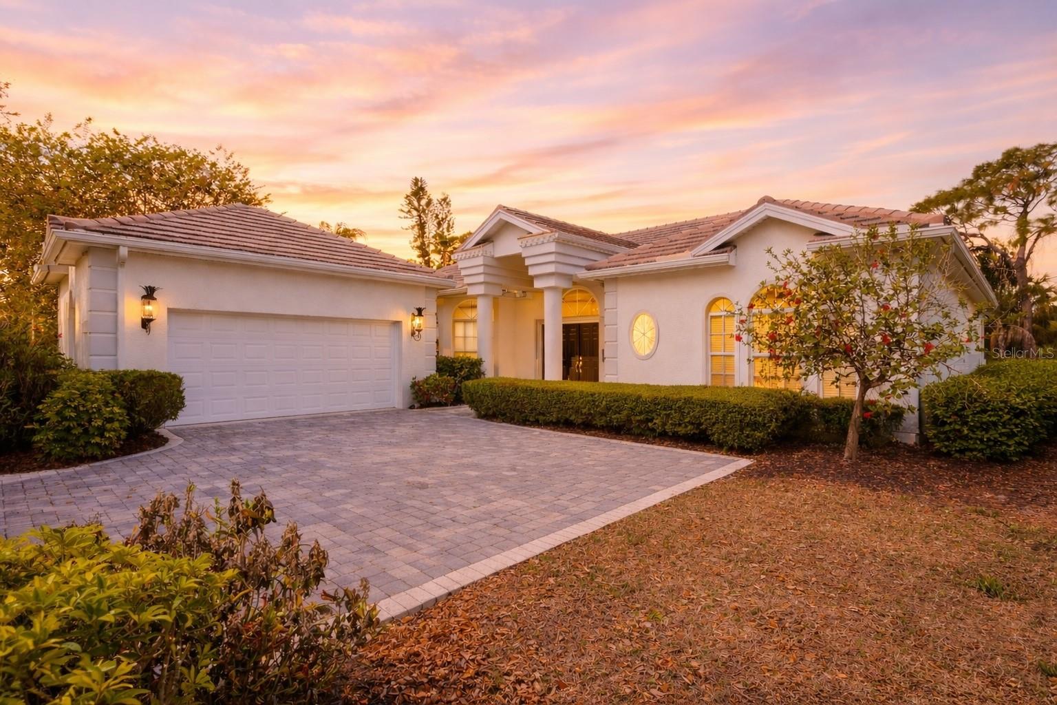 7857 Wilton Crescent Cir, University Park, FL 34201