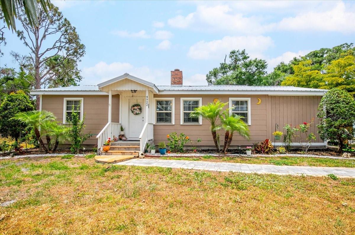 4922 18th St E, Bradenton, FL 34203