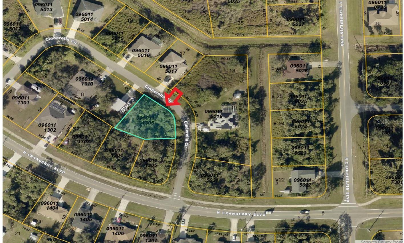 Cinderella Cir, North Port, FL 34286