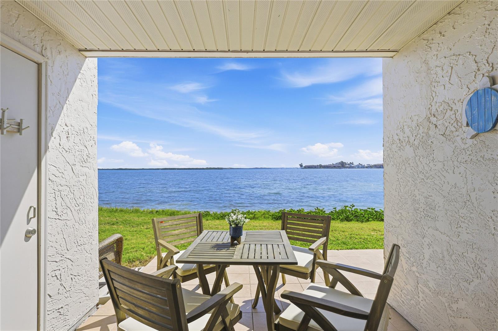1801 Gulf Dr N #142, Bradenton Beach, FL 34217