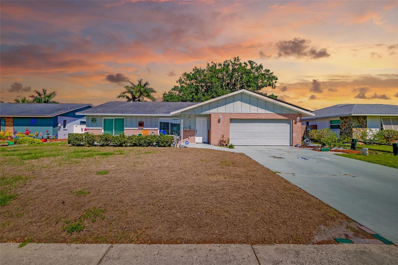 2005 39th St W, Bradenton, FL 34205