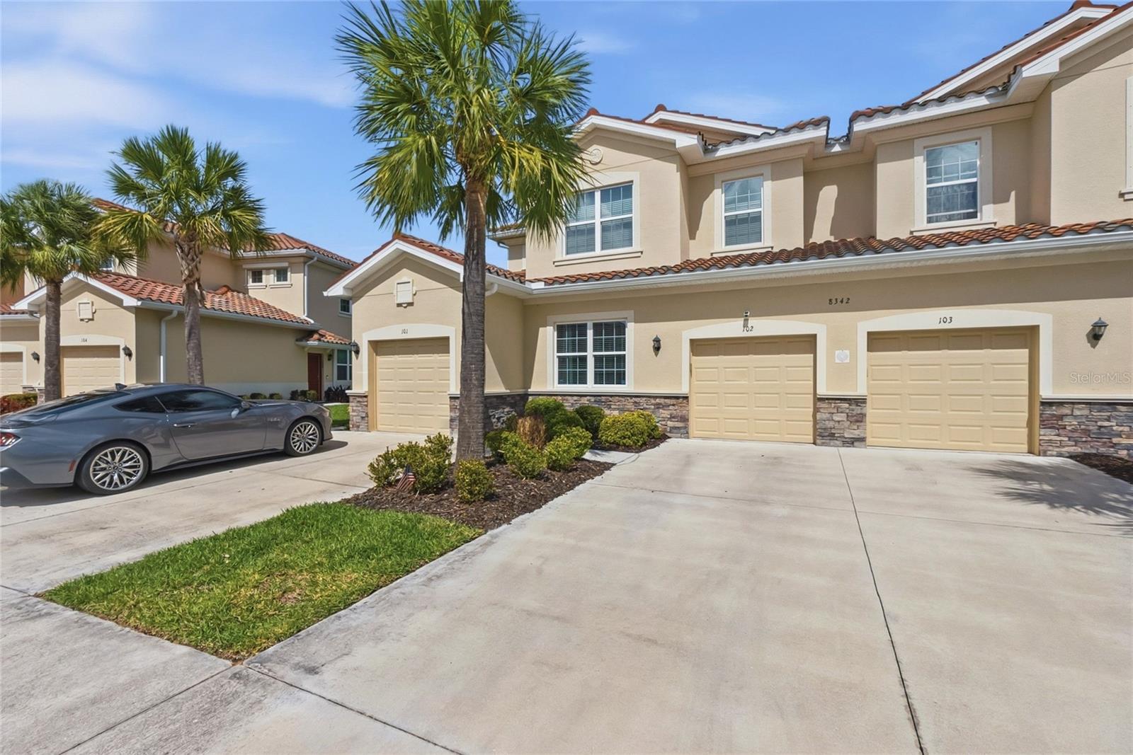8342 Enclave Way #102, Sarasota, FL 34243