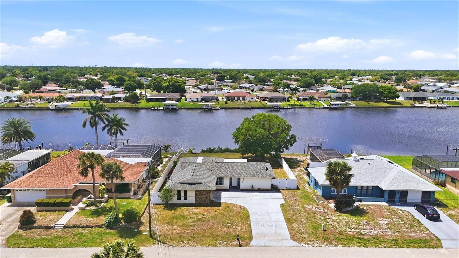 814 Ellicott Cir Nw, Port Charlotte, FL 33952