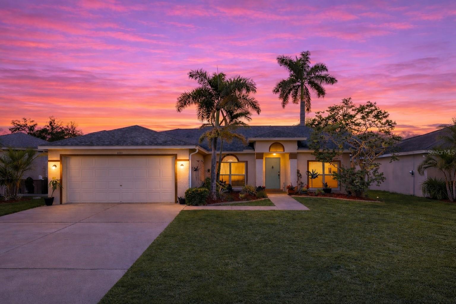 11811 Dunster Ln, Parrish, FL 34219