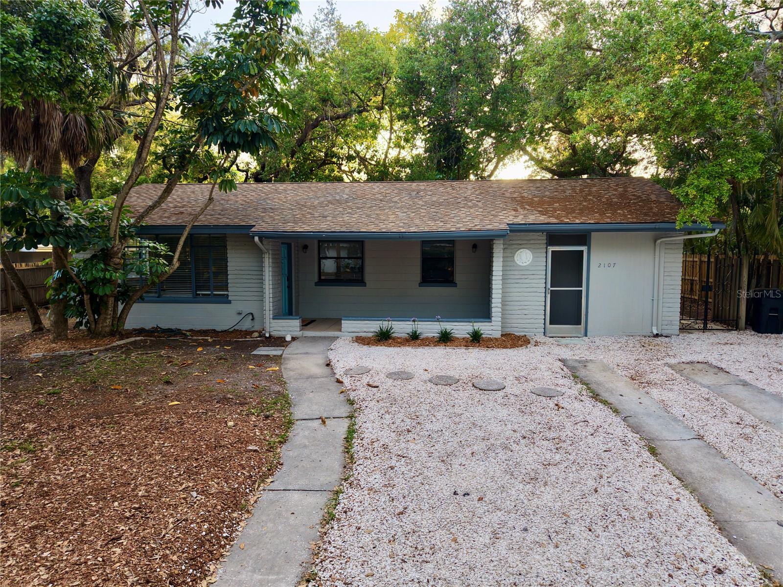2107 Chippawa Pl, Sarasota, FL 34234