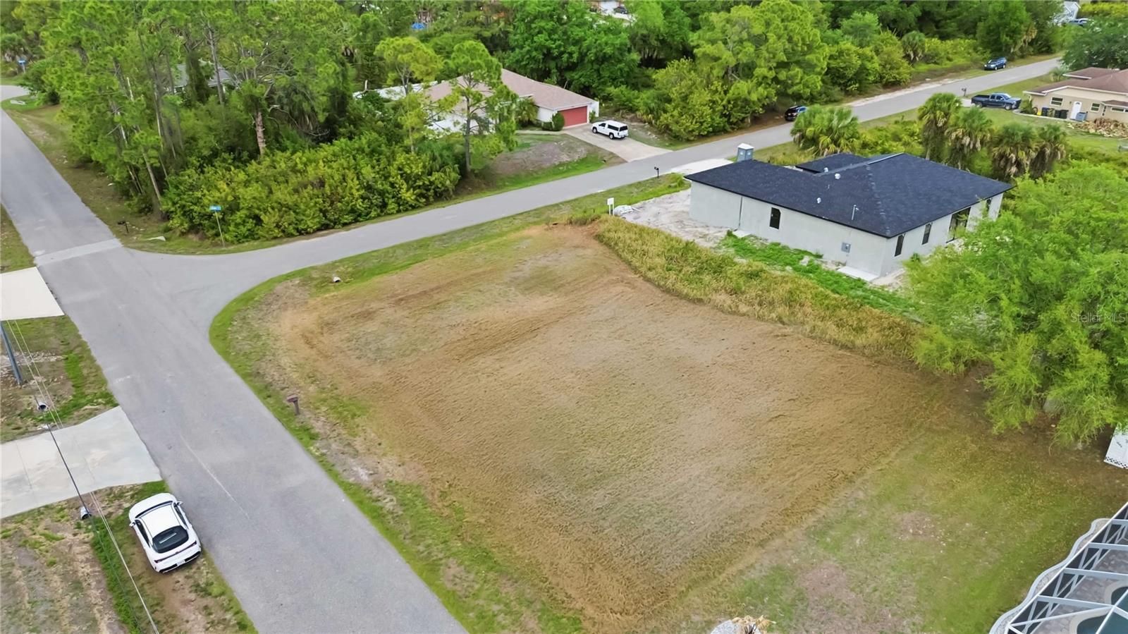 Attalla Ave, North Port, FL 34287