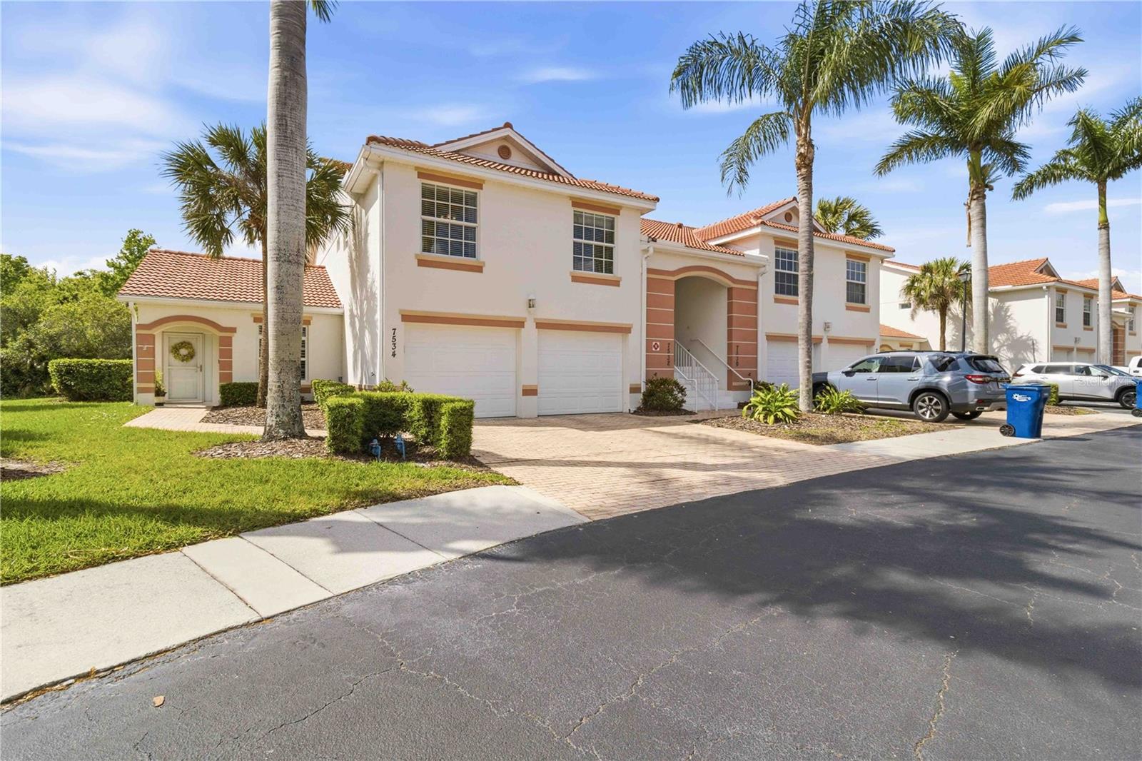 7532 Marsh Orchid Cir #201, Bradenton, FL 34203