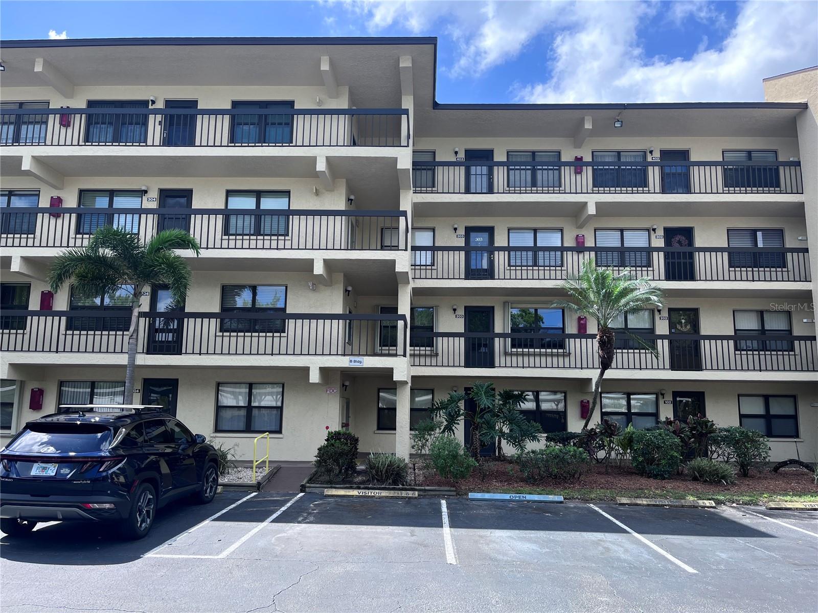 315 30th Ave W #B203, Bradenton, FL 34205