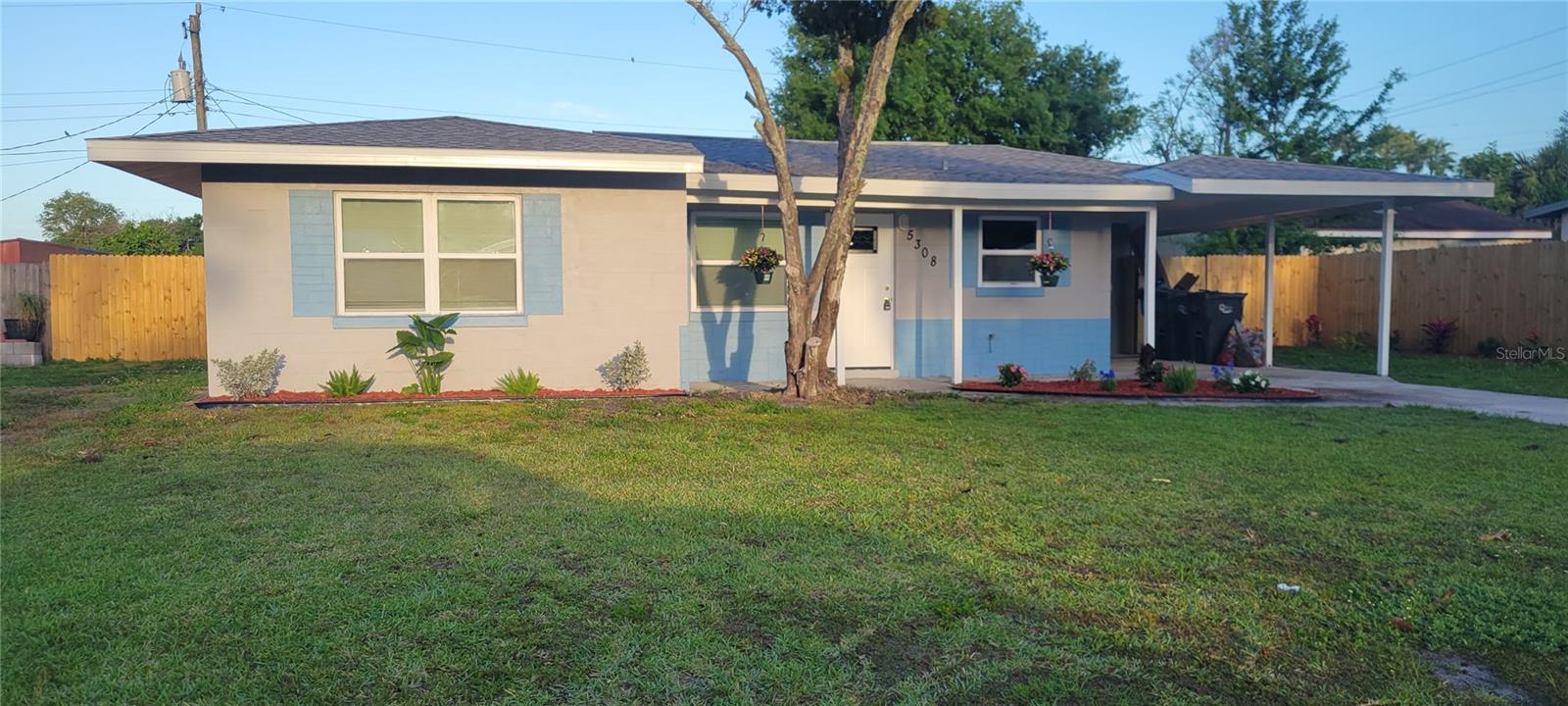 5308 6th St E, Bradenton, FL 34203