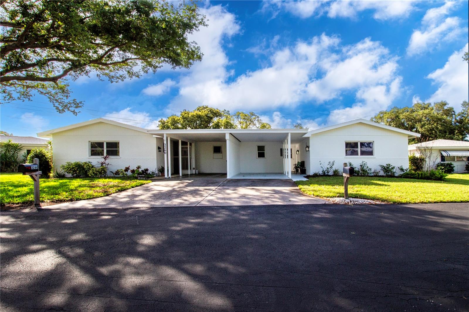 3252 Westford Ln #122, Sarasota, FL 34231