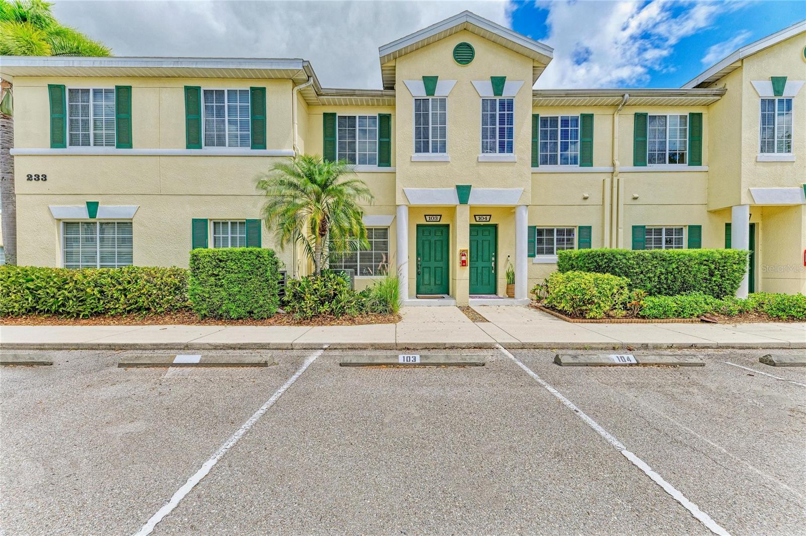 233 Cape Harbour Loop #103, Bradenton, FL 34212