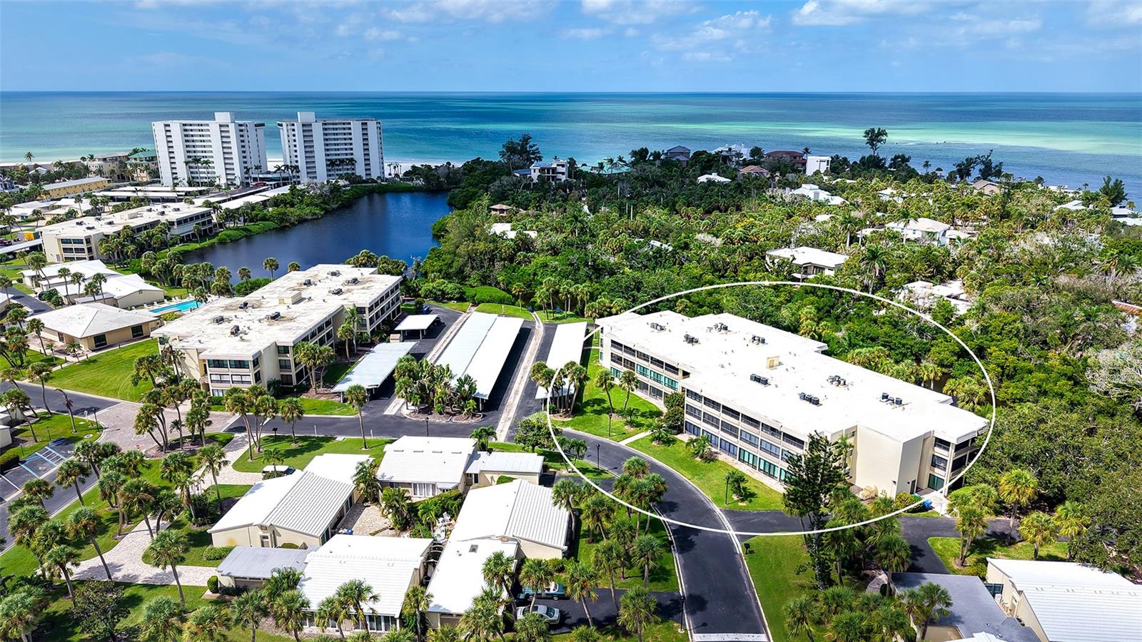 225 Hourglass Way #202, Sarasota, FL 34242
