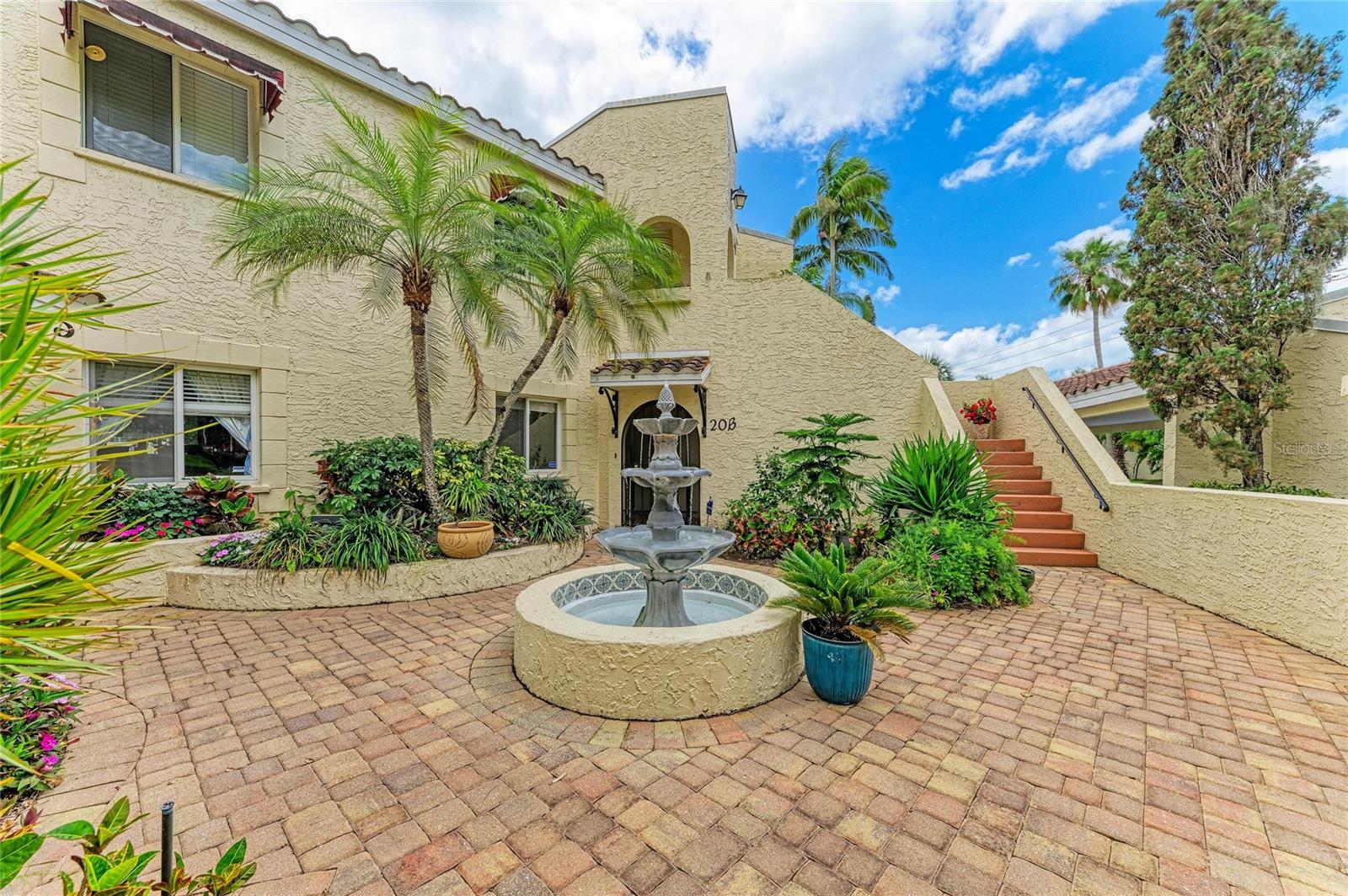 6101 34th St W #20b, Bradenton, FL 34210