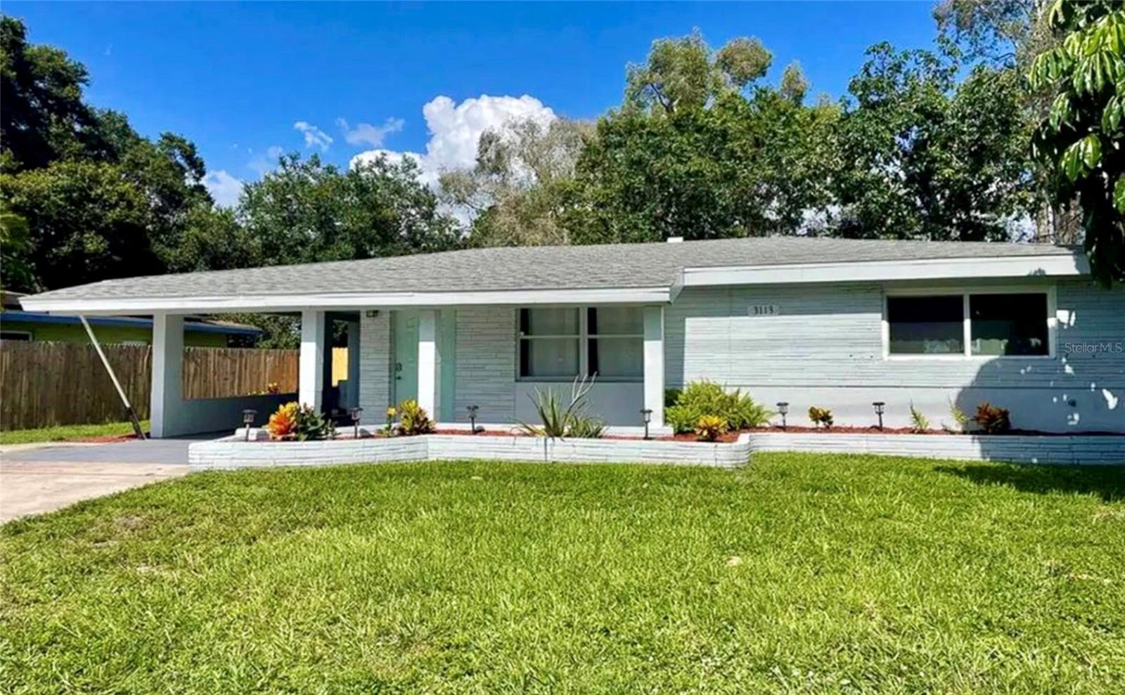 3113 Mcintosh Rd, Sarasota, FL 34232