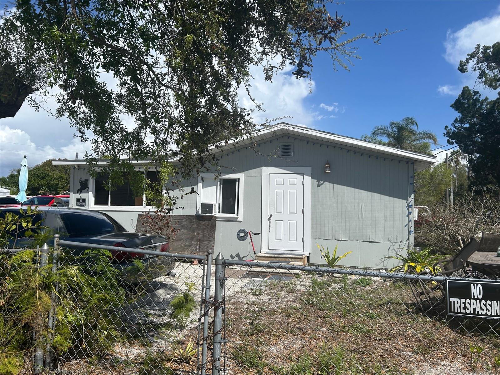 2411 6th St E, Bradenton, FL 34208