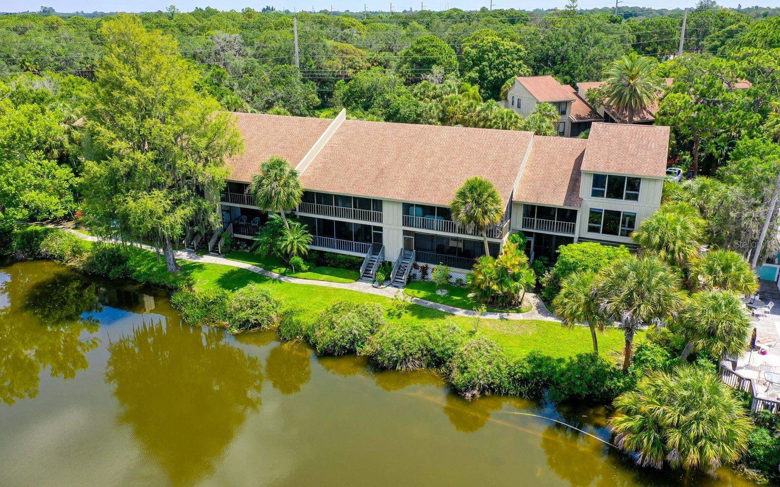 5369 Lake Arrowhead Trl #17a, Sarasota, FL 34231