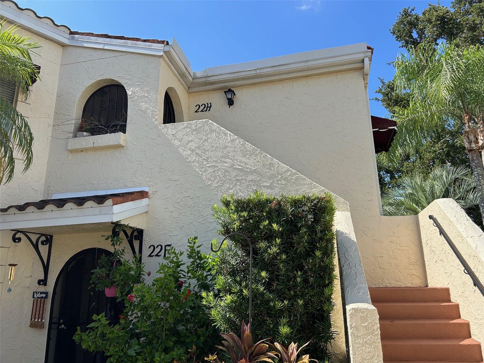 6101 34th St W #22h, Bradenton, FL 34210