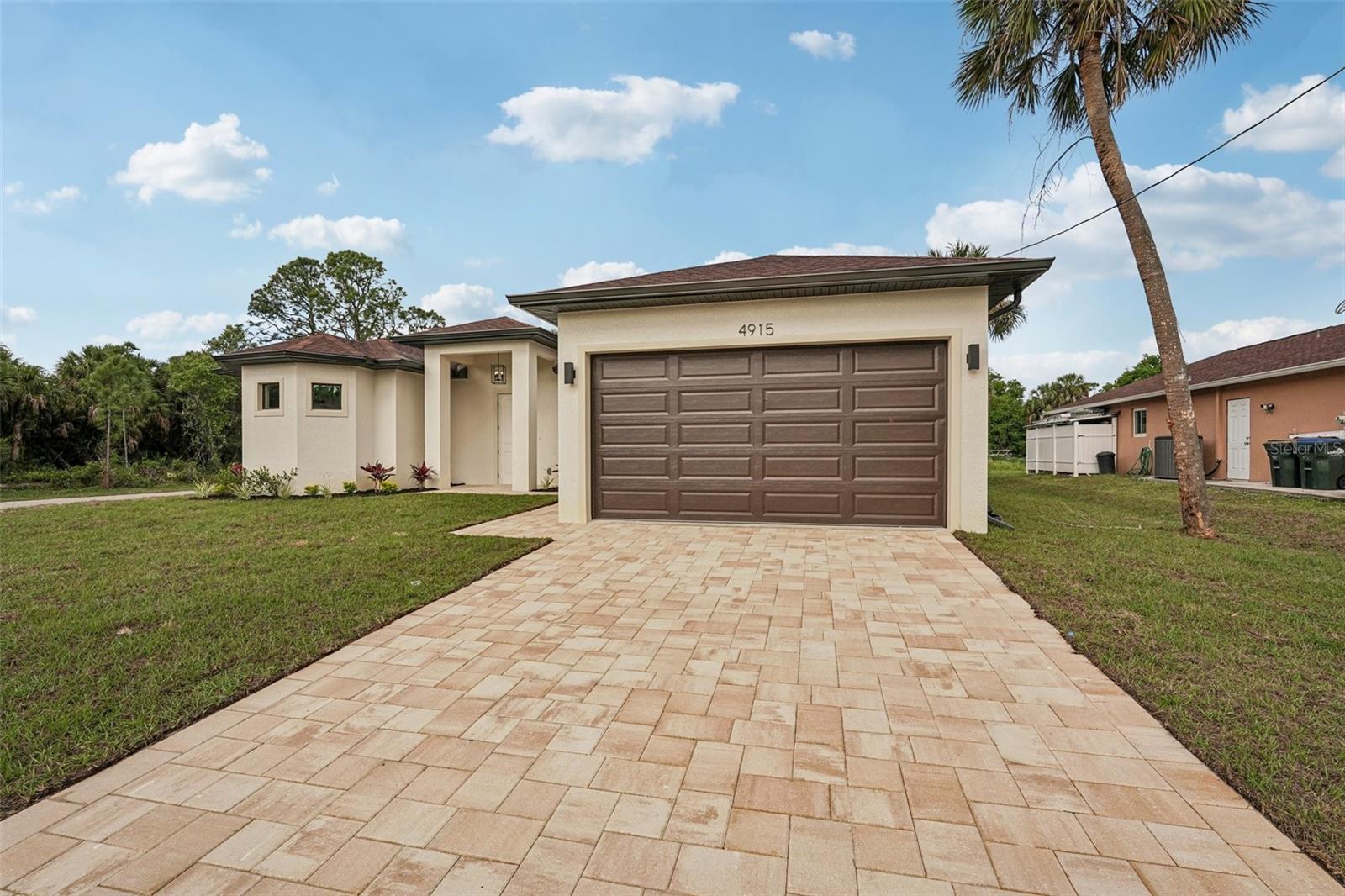 4915 New Milford St, North Port, FL 34288