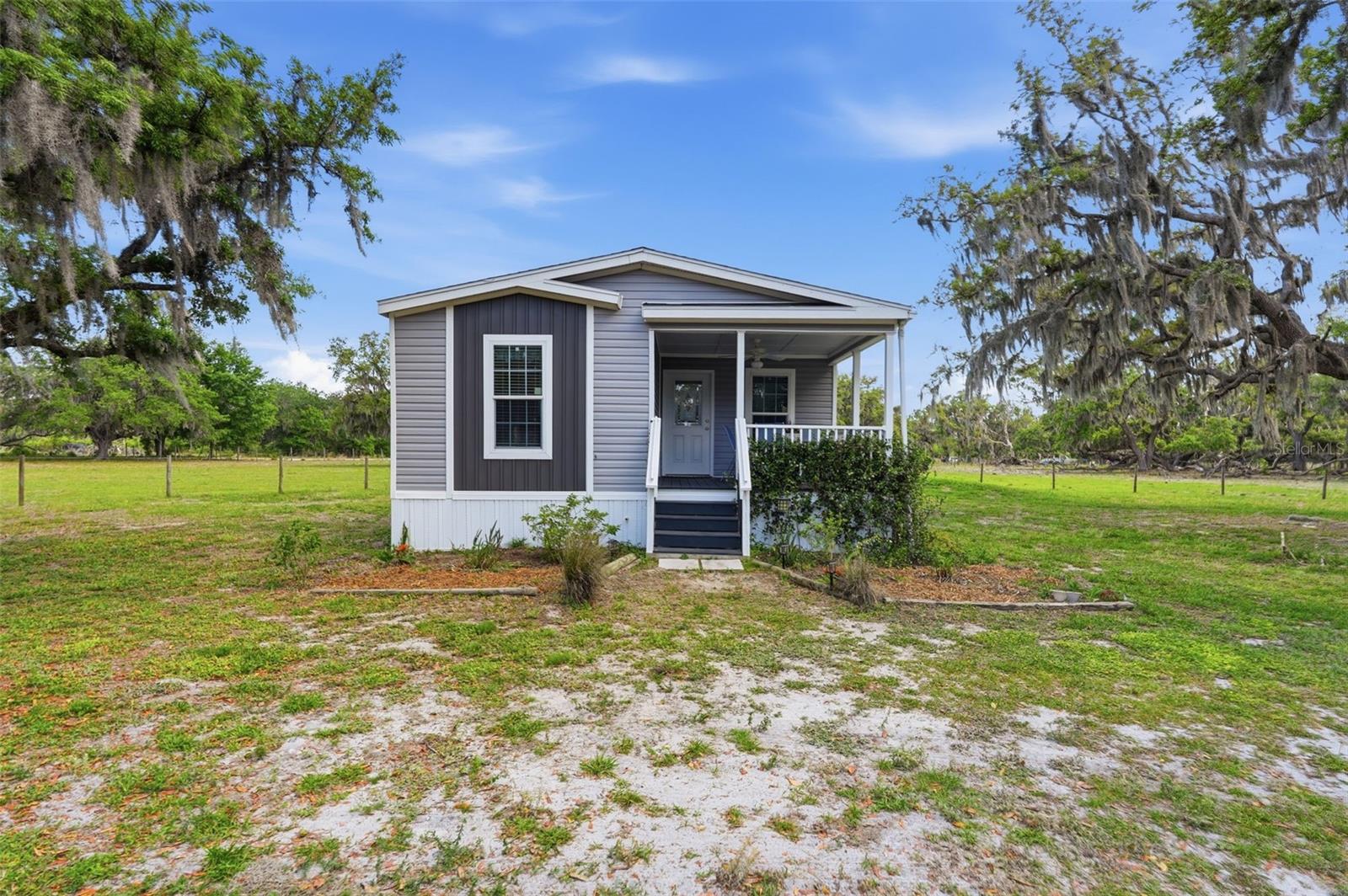 5625 Hog Town Ln, Myakka City, FL 34251