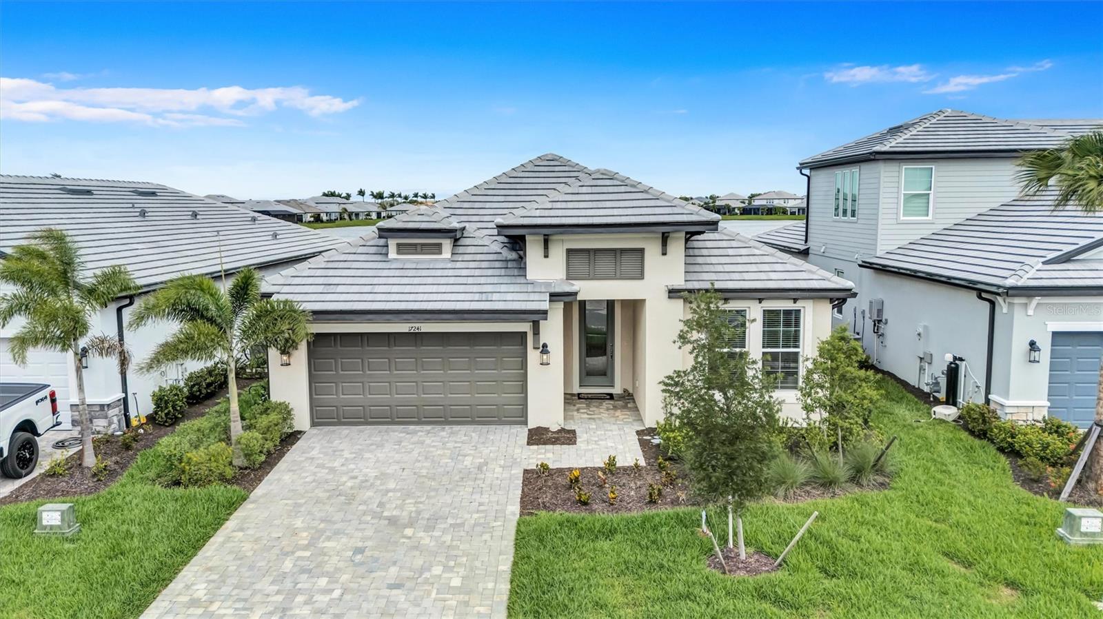 17241 Savory Mist Cir, Bradenton, FL 34211