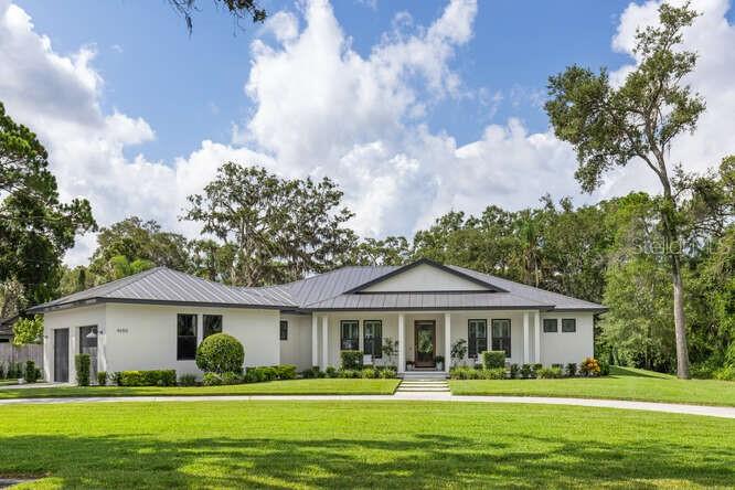 4650 10th St, Sarasota, FL 34232