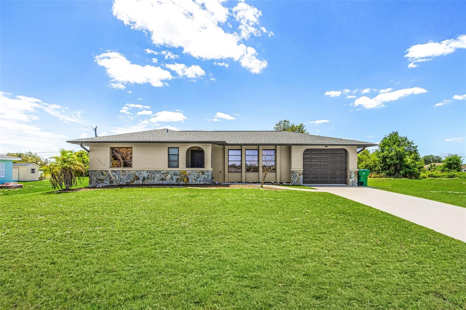 30095 Holly Rd, Punta Gorda, FL 33982