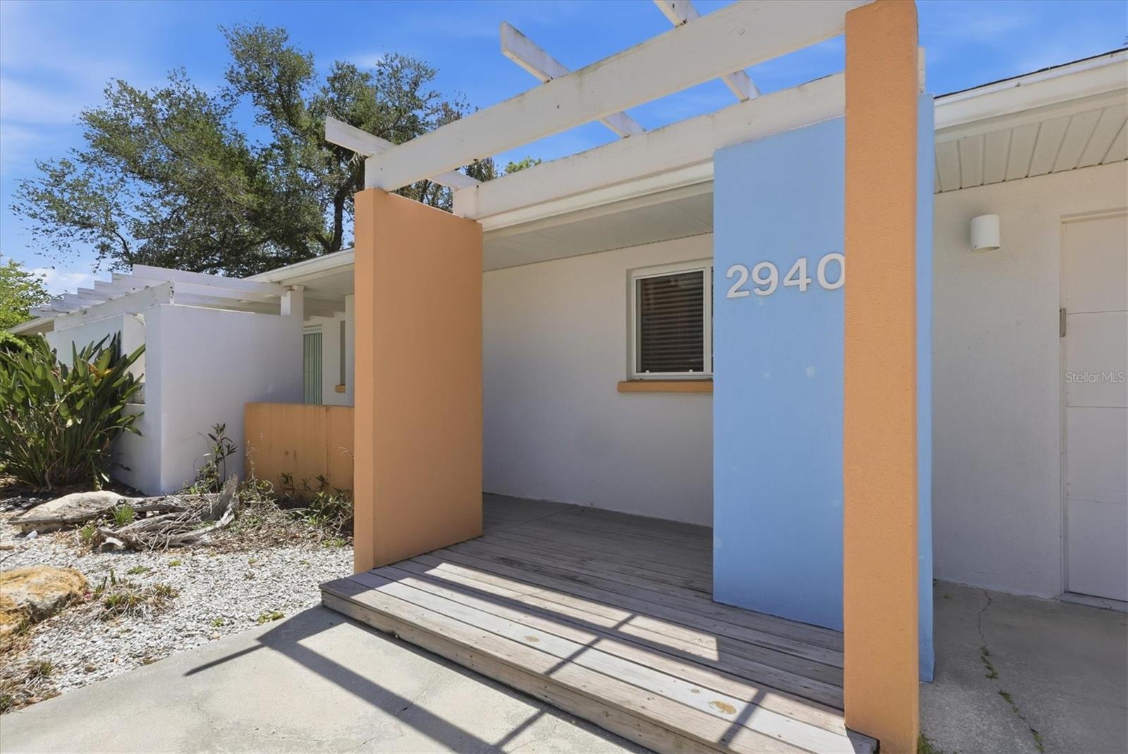 2940 Bougainvillea St, Sarasota, FL 34239