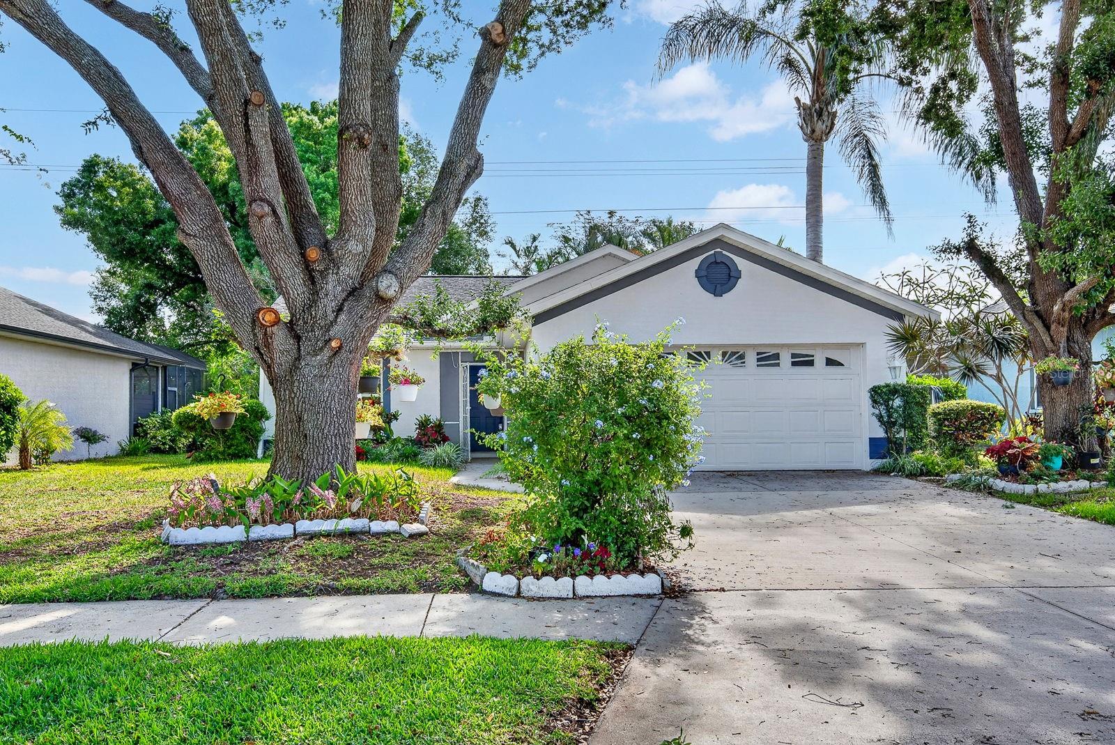 4913 72nd Ct E, Bradenton, FL 34203