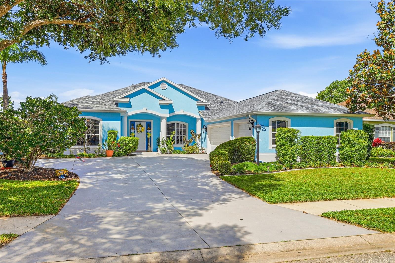 758 Planters Manor Way, Bradenton, FL 34212