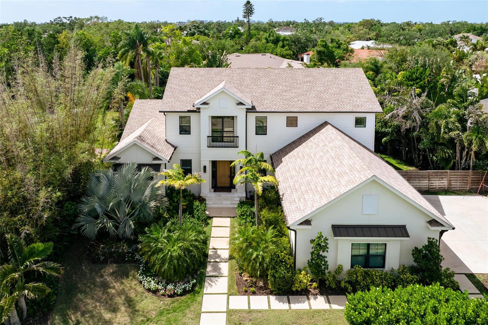 1815 S Lake Shore Dr, Sarasota, FL 34231