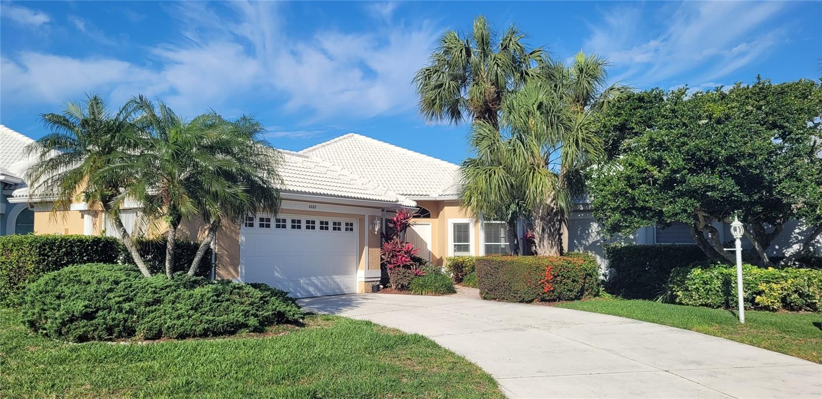 6820 Avenida Marbella, Sarasota, FL 34238