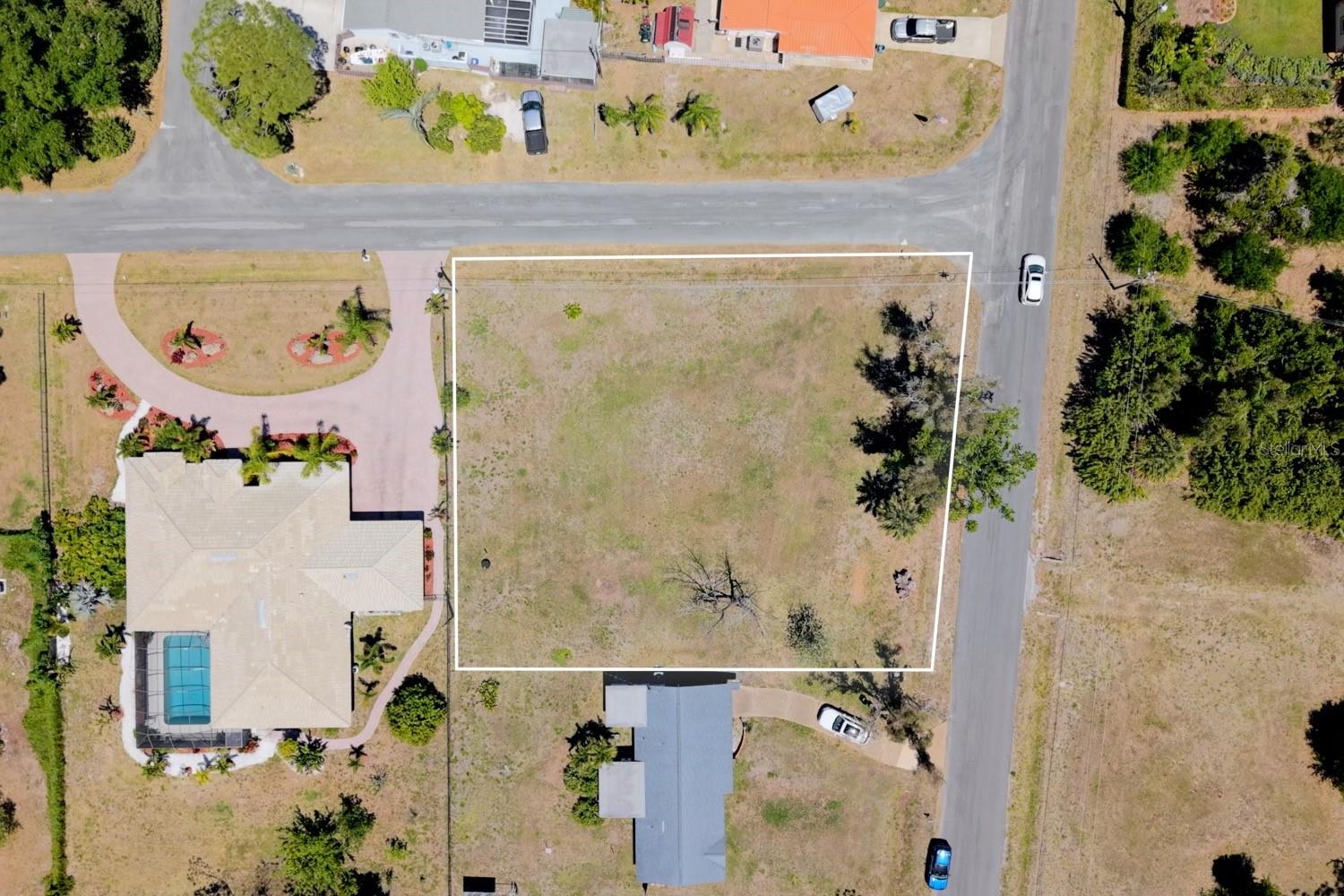 Sarabay Rd, Osprey, FL 34229