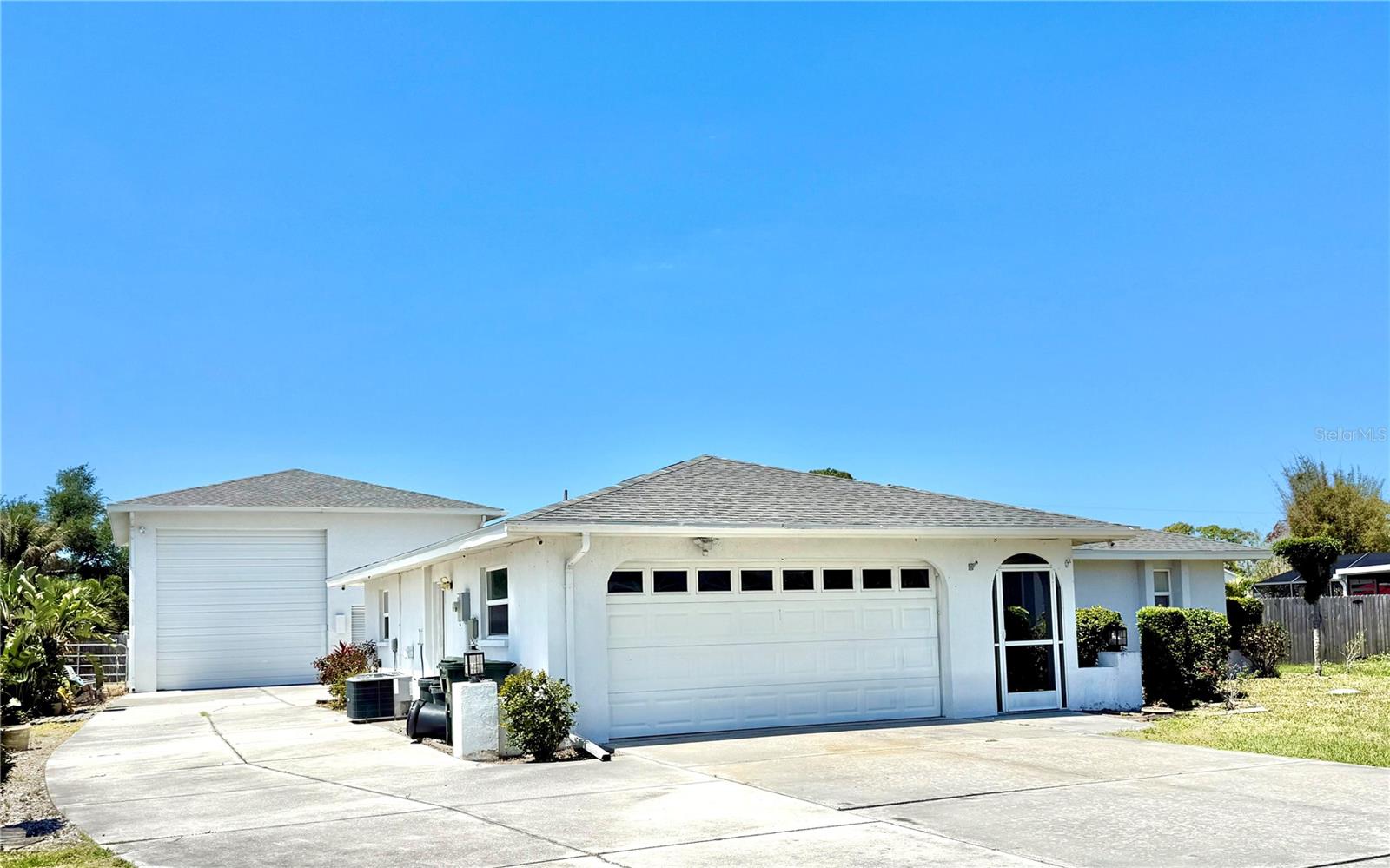 1505 Morgan St, Nokomis, FL 34275