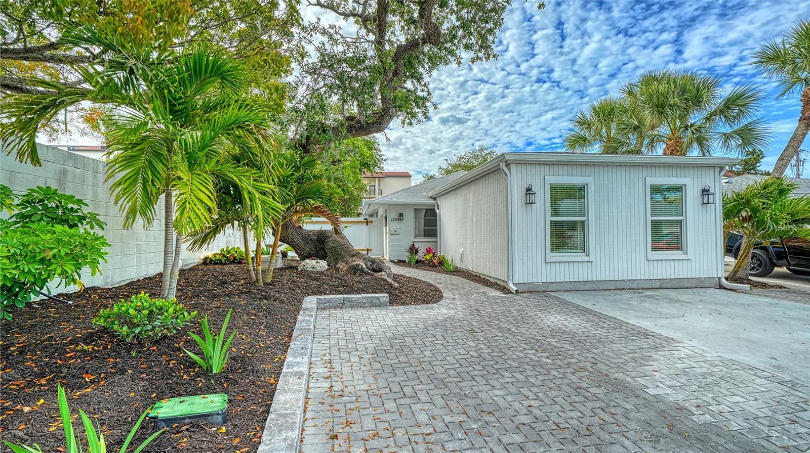1224 Moonmist Cir #S-3, Sarasota, FL 34242