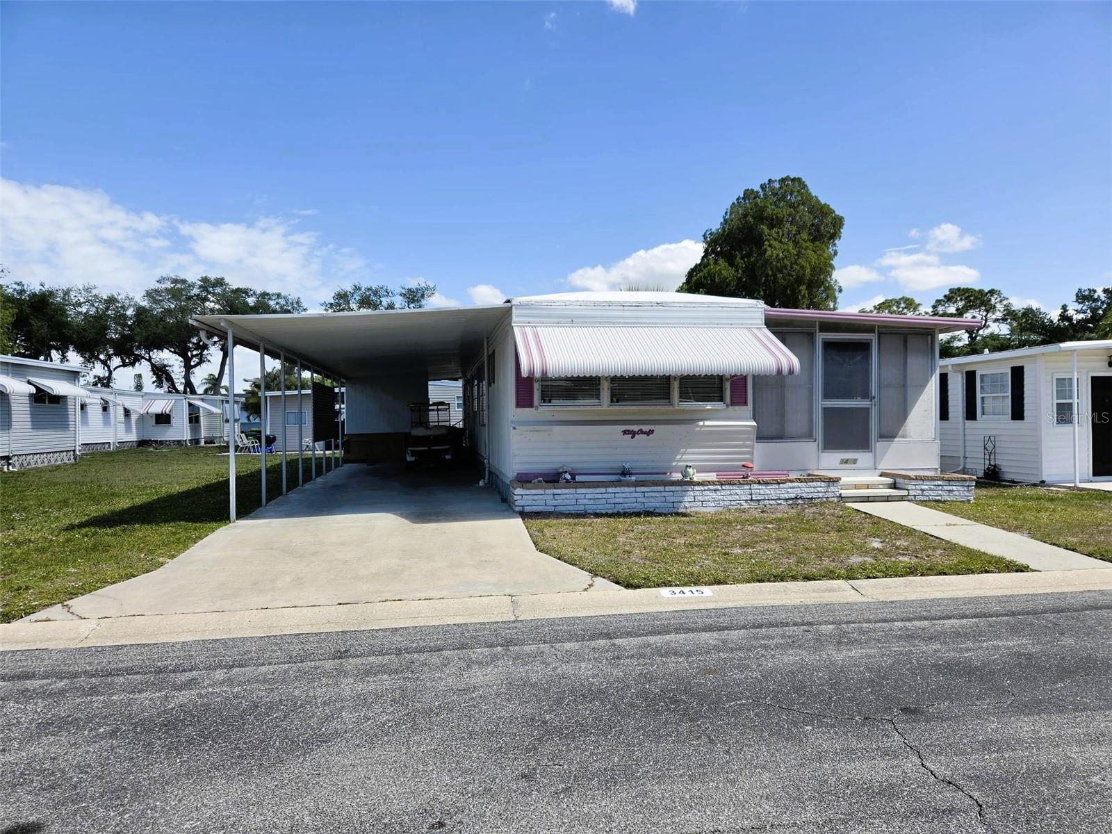 3415 Spanish Oak Ter, Sarasota, FL 34237